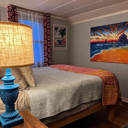 Seafare Hotel Seaside Ngoại thất bức ảnh